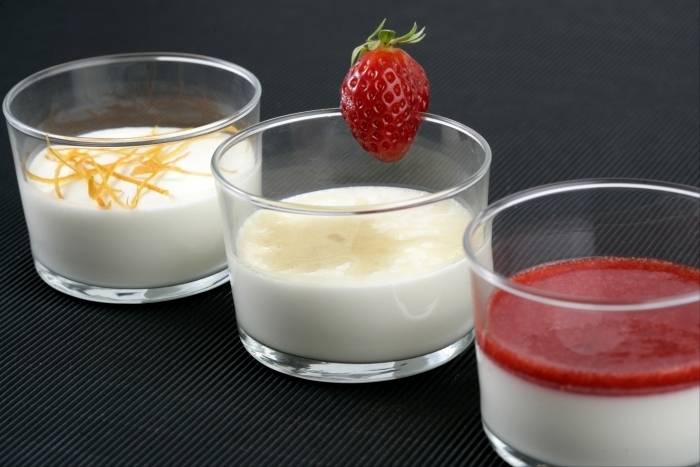 La panna cotta, le délicieux dessert qui vous mettra l’eau à la bouche