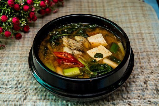 Préparer une délicieuse soupe Miso à la maison : la recette‍