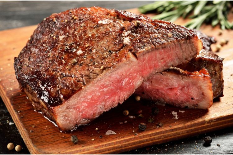 Comment cuisiner un steak saignant à la perfection ?